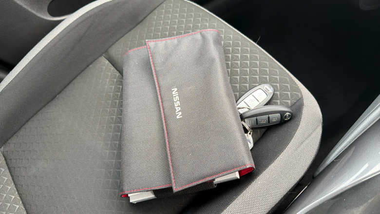 Nissan Juke 1.0 DiG-T 114 N-Connecta 5dr Petrol Hatchback